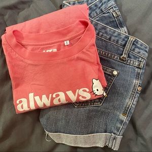 Sanrio x Uniqlo (Hello Kitty)